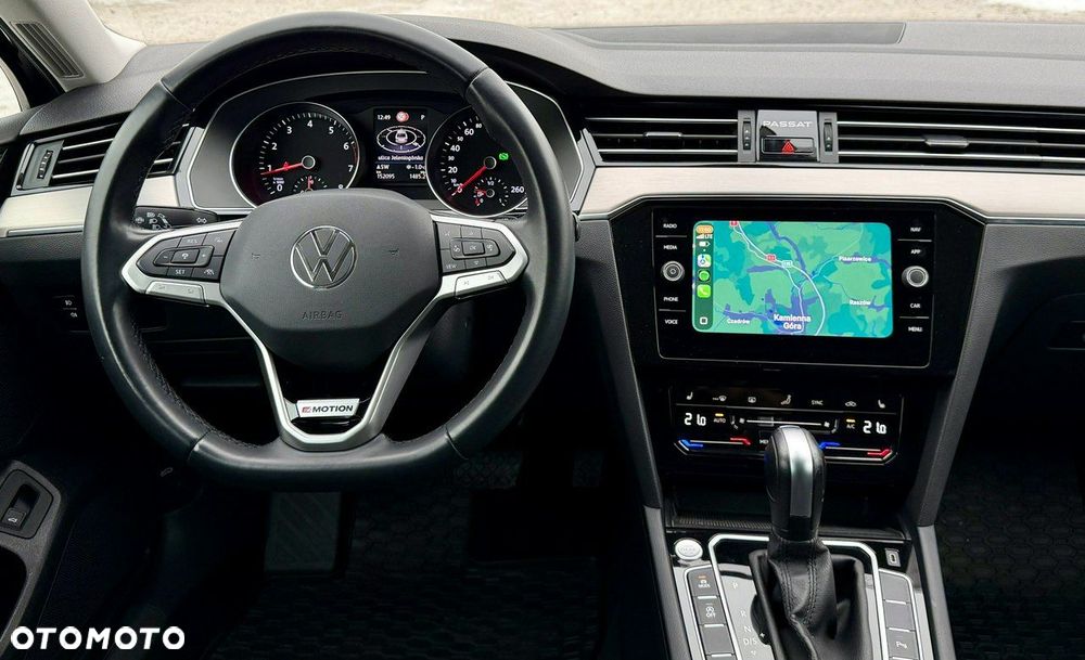 Volkswagen Passat - 14