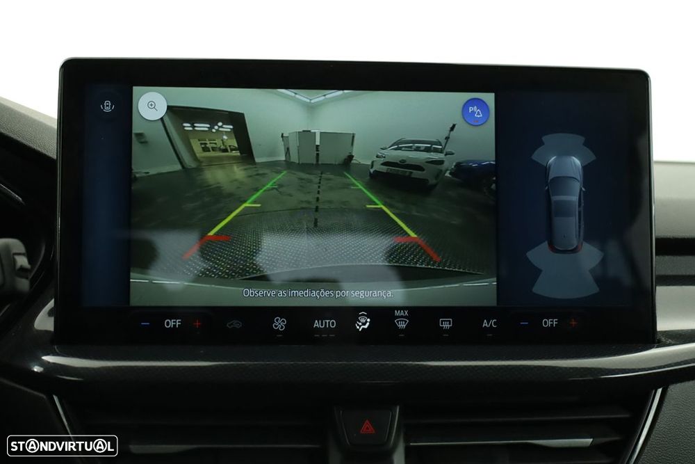 Ford Focus 1.0 EcoBoost MHEV ST-Line X - 12