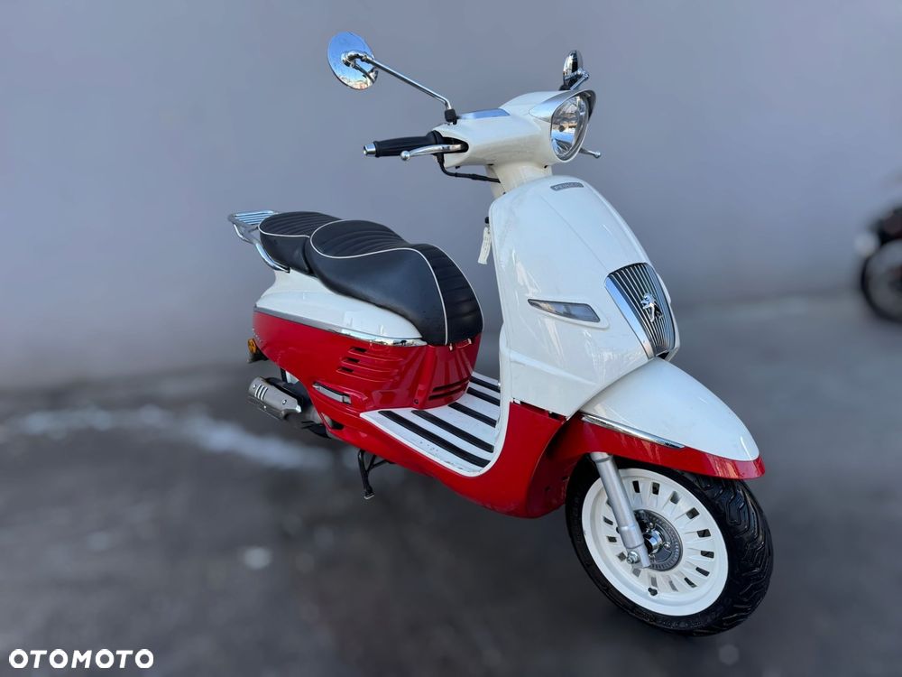 Peugeot Django