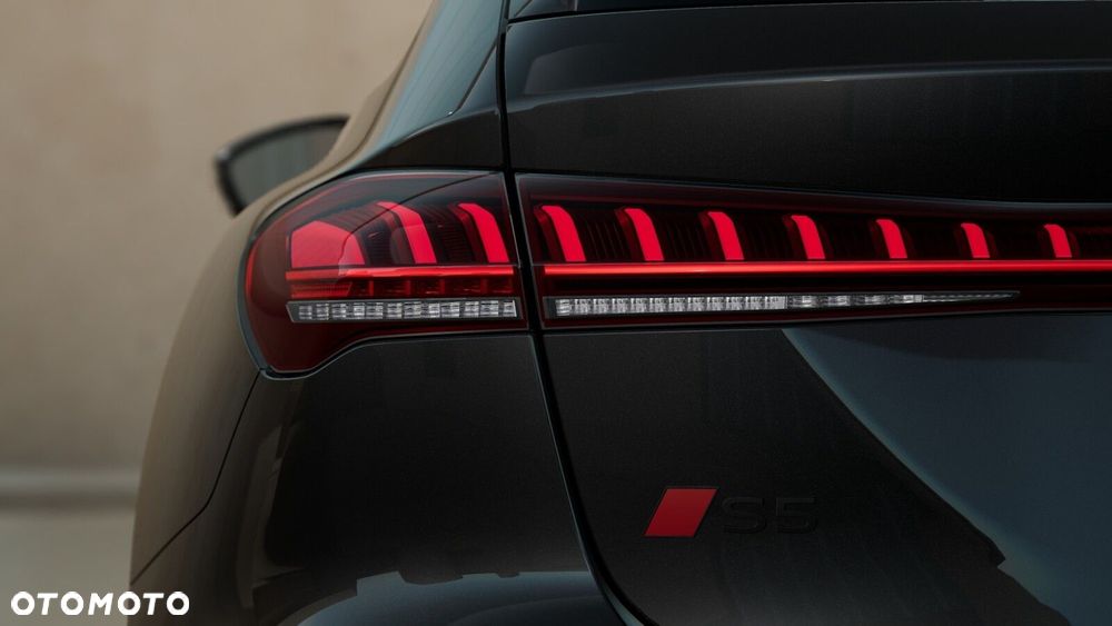Audi S5 Avant - 12