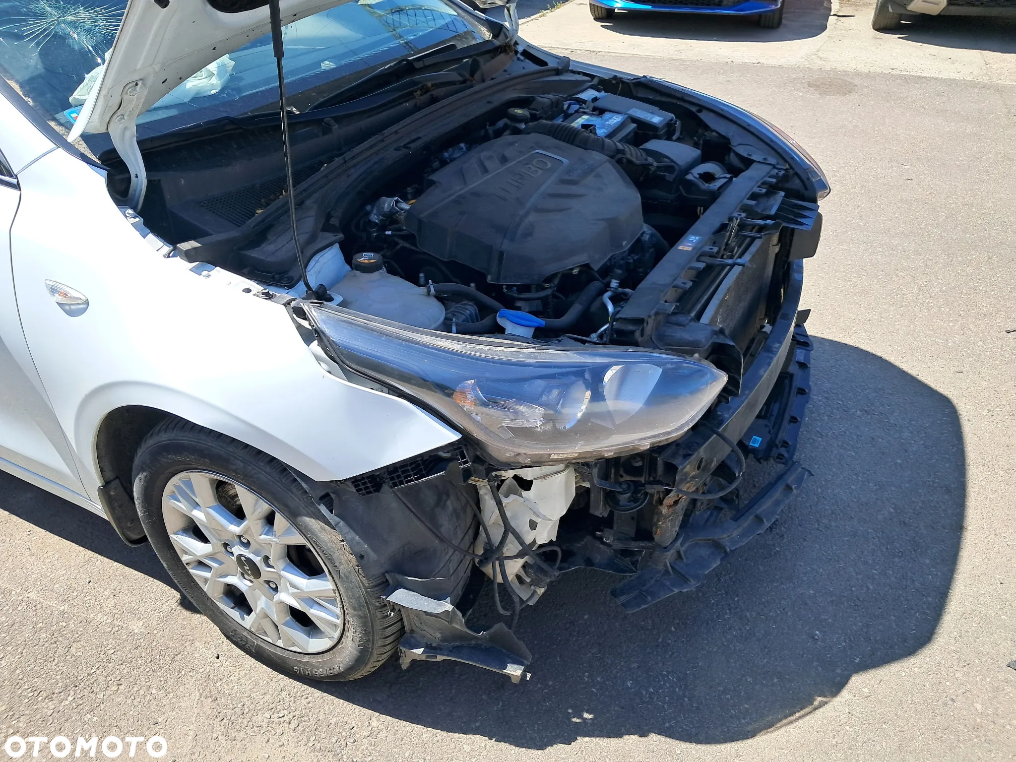 Kia Ceed - 13