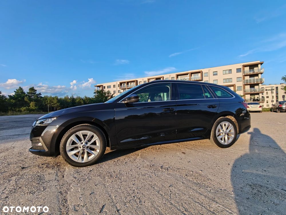 Skoda Octavia 2.0 TDI DSG Ambition - 6