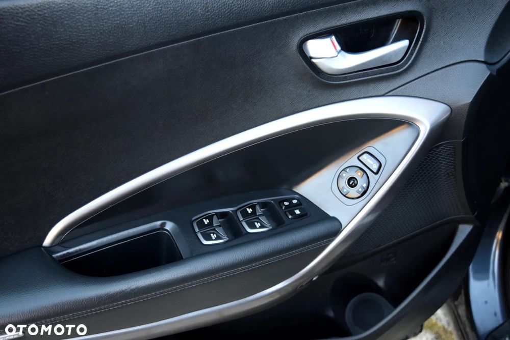 Hyundai Santa Fe 2.0 CRDi Executive - 17