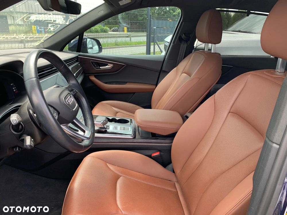 Audi Q7 55 TFSI quattro tiptronic S line - 13