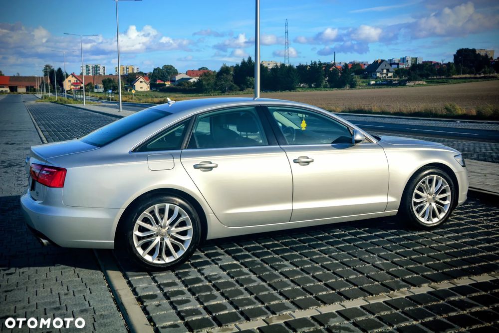 Audi A6 Limousine 2.8 FSI Quattro S tronic - 3