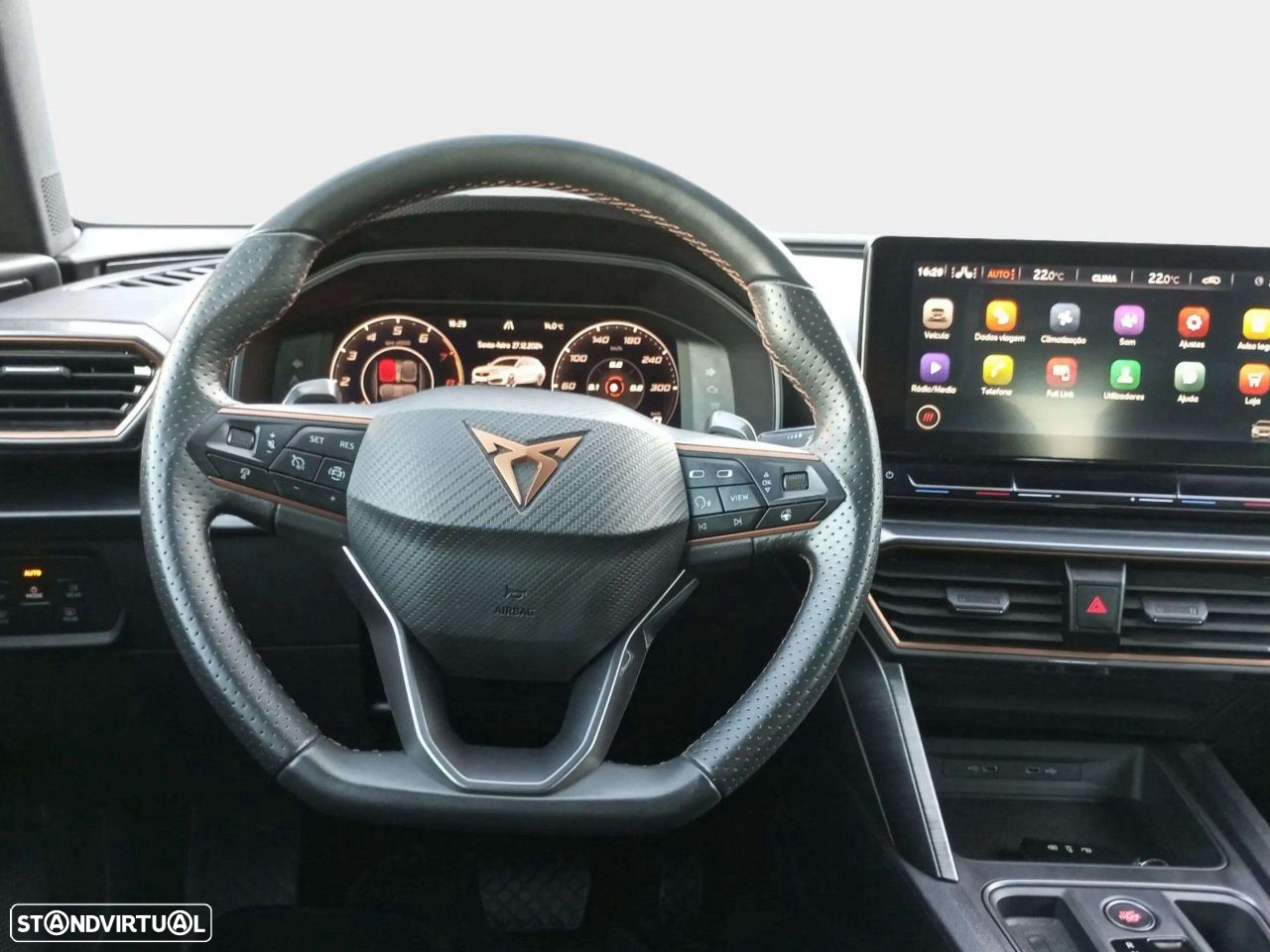 Cupra Leon ST 1.5 eTSI MID DSG - 10