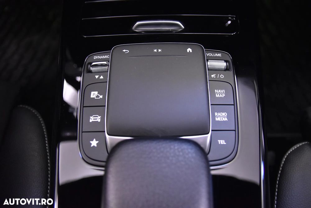 Mercedes-Benz A 220 - 16