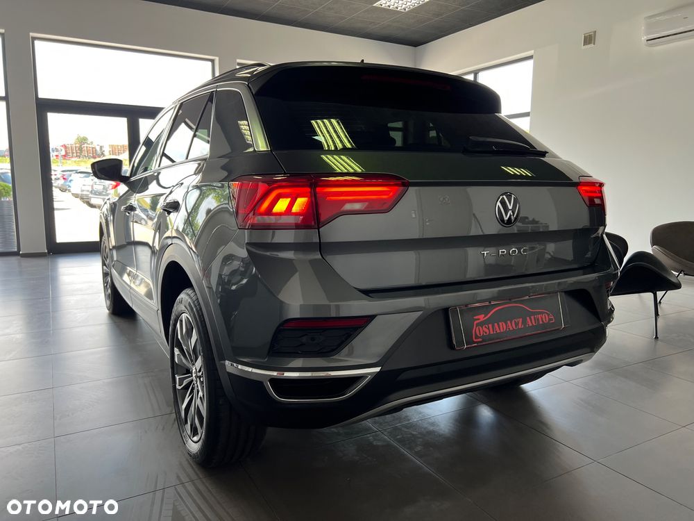 Volkswagen T-Roc - 4