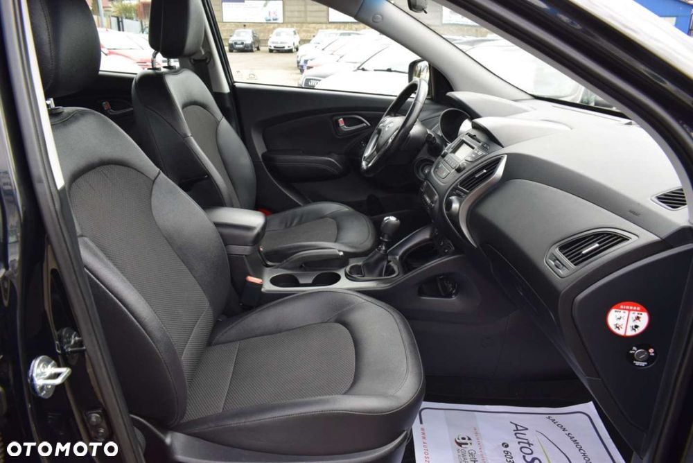 Hyundai ix35 - 23