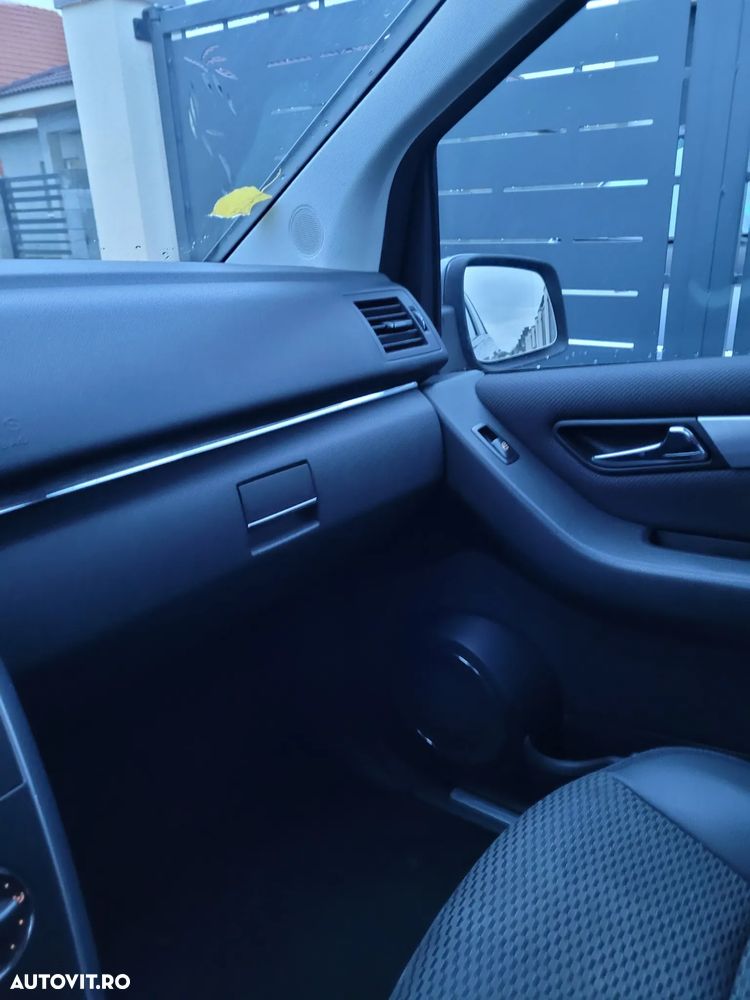Mercedes-Benz B 180 CDI Autotronic - 8