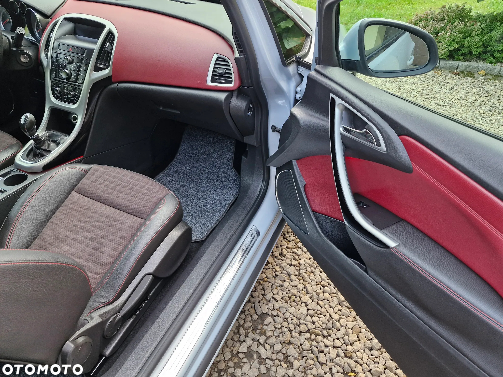 Opel Astra GTC 1.4 Turbo Innovation - 18