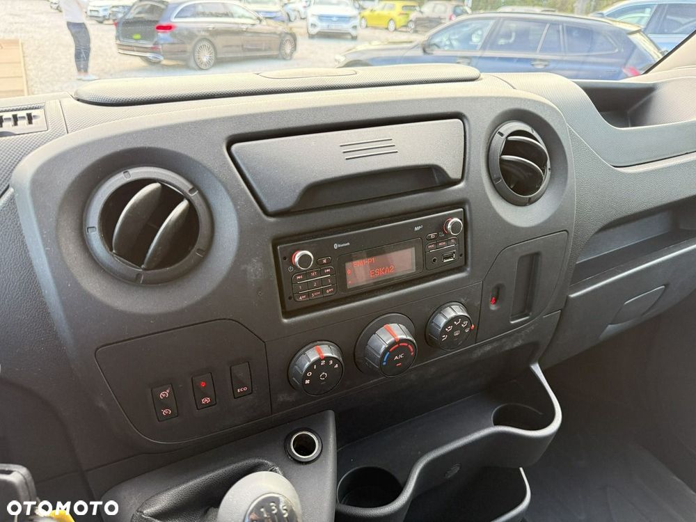 Renault Master - 3
