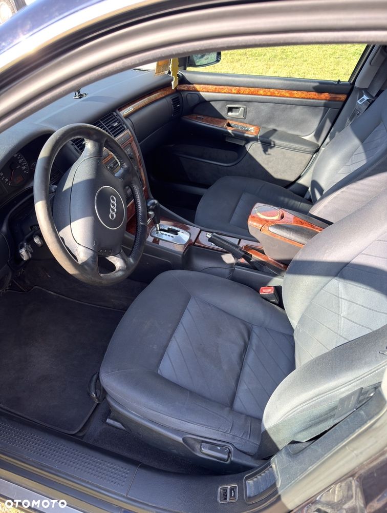Audi A8 2.8 Quattro Tiptronic - 7