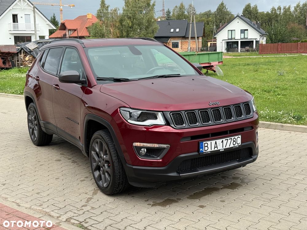 Jeep Compass - 1