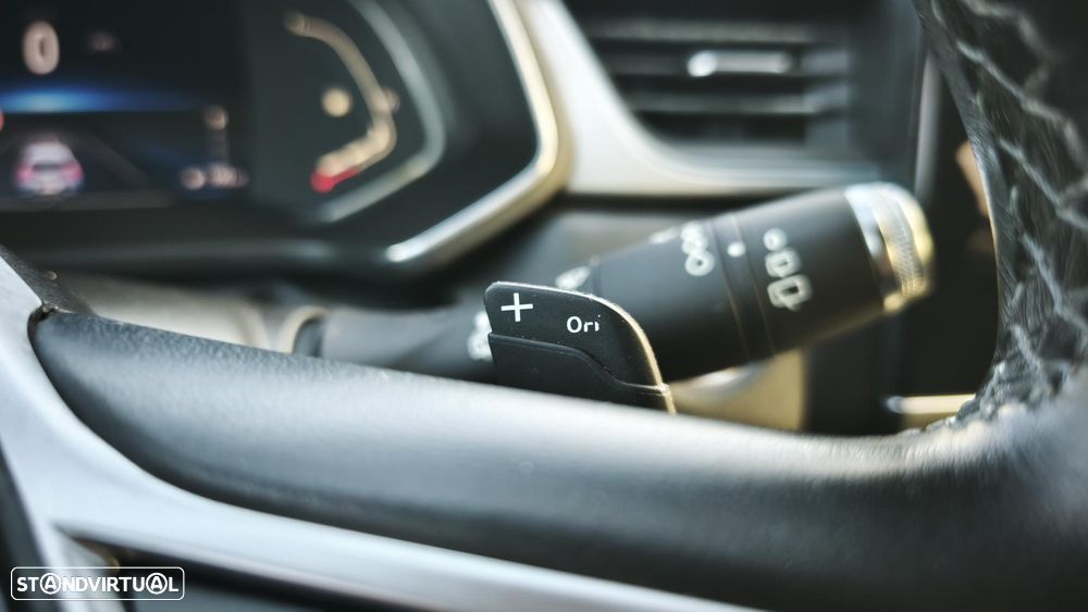 Renault Captur 1.3 TCe Exclusive EDC - 40