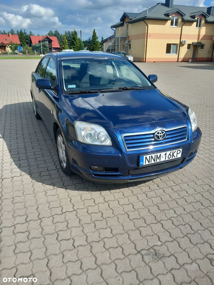 Toyota Avensis 2.0 D-Cat Sol - 1