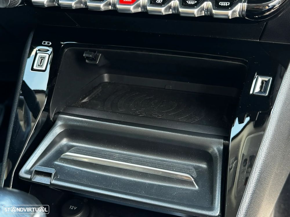 Peugeot 2008 PureTech 100 Stop&Start Allure - 15