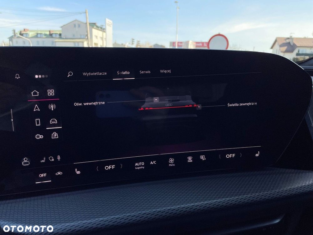 Audi Q5 Sportback - 30