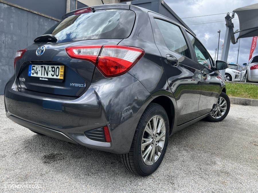 Toyota Yaris 1.5 HSD Exclusive - 15