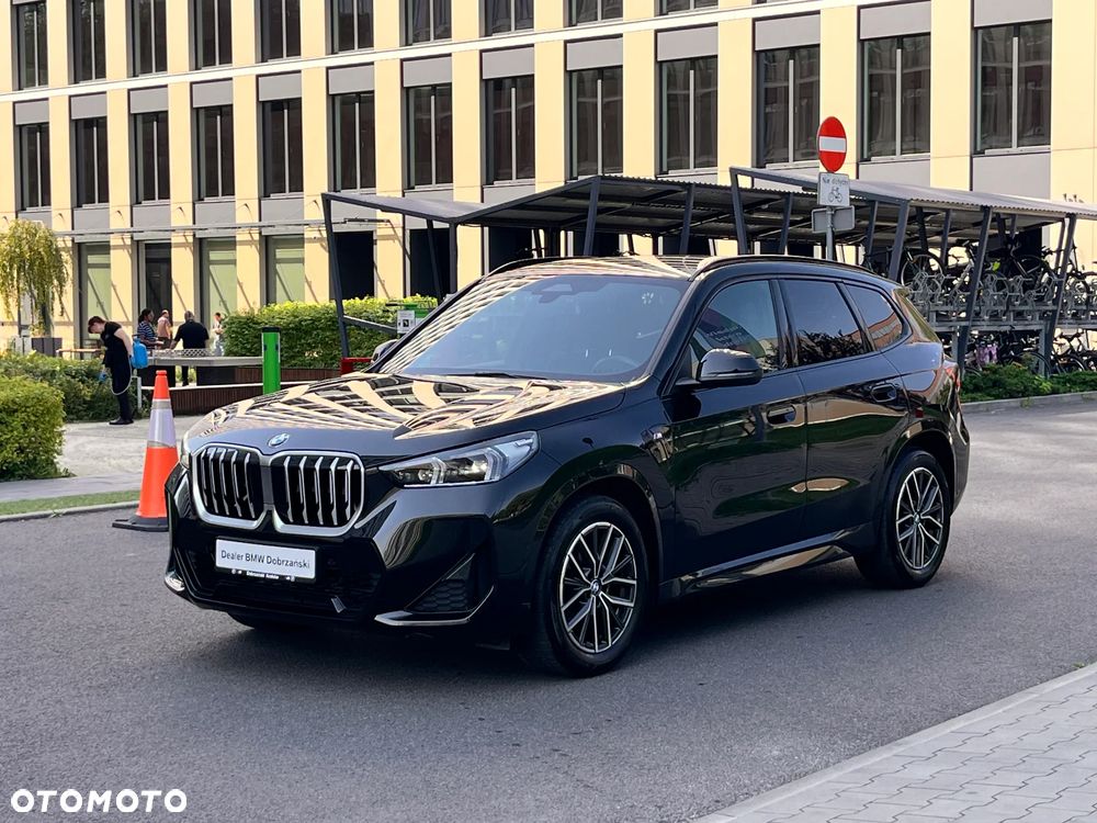 BMW X1 sDrive18i - 35