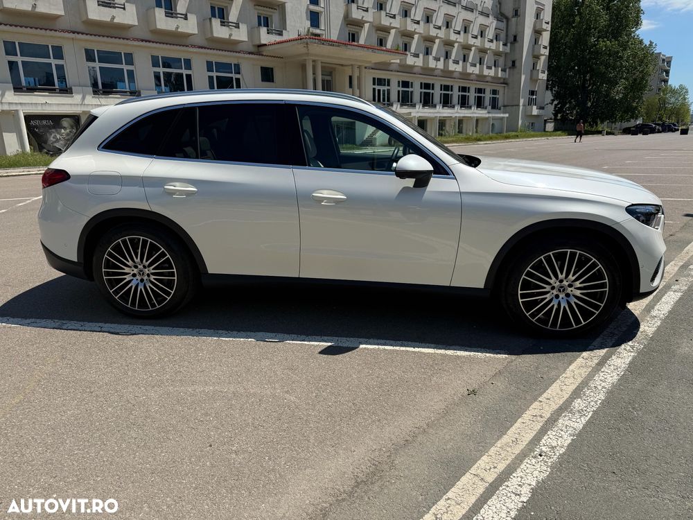Mercedes-Benz GLC 220 d 4MATIC MHEV - 3