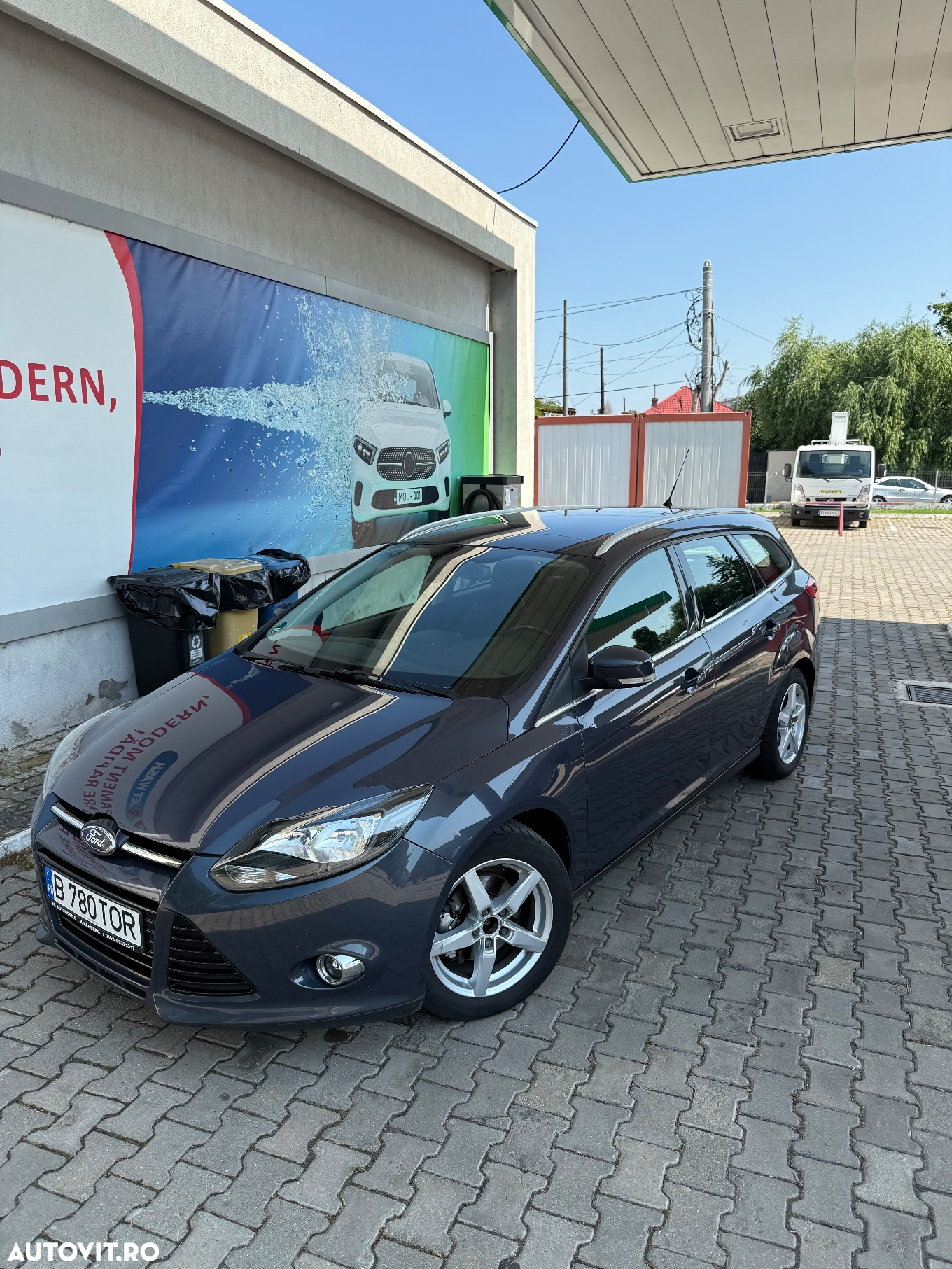 Ford Focus 1.6 TDCi DPF Start-Stopp-System SYNC Edition - 2