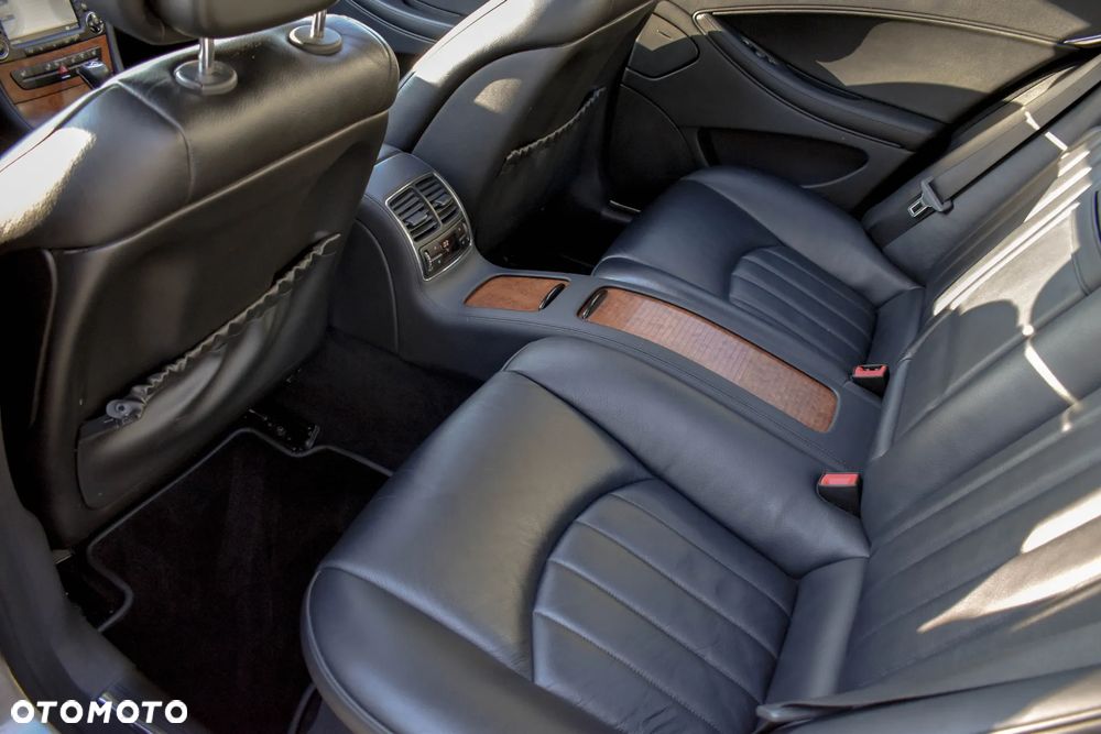 Mercedes-Benz CLS 350 CGI 7G-TRONIC - 26