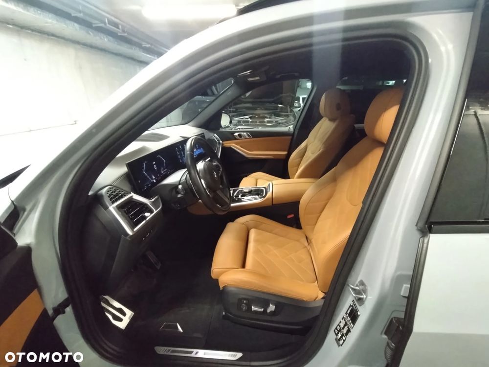 BMW X5 xDrive30d mHEV - 11