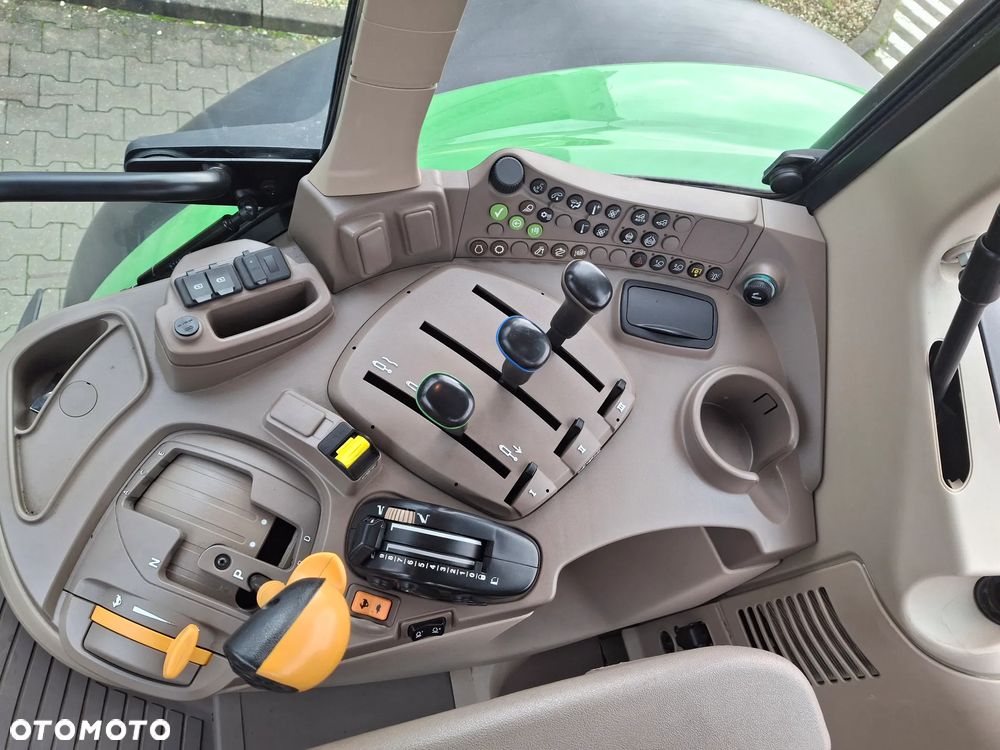 John Deere 6155M - 11