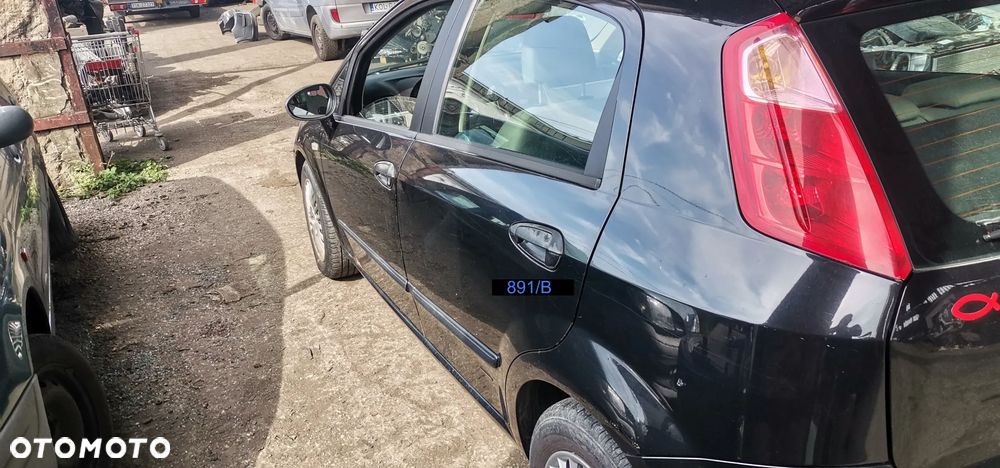 Fiat Grande Punto 1.3 multijet maska zderzak lampy silnik skrzynia chlodnica inne - 10