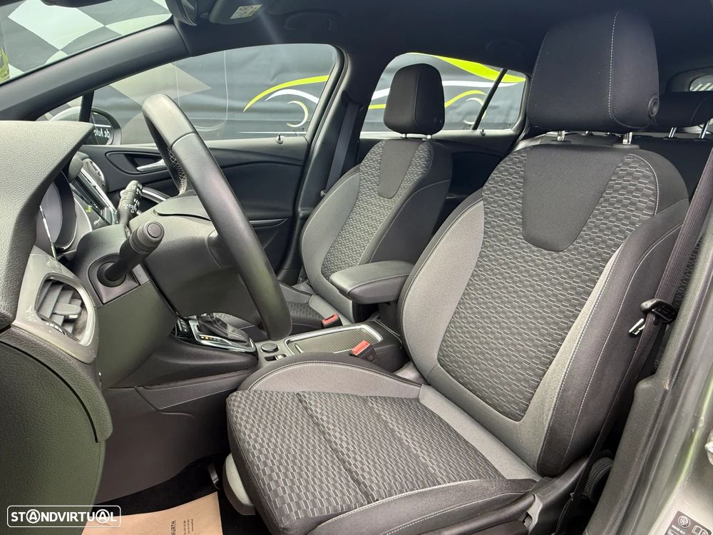 Opel Astra Sports Tourer 1.4 T GS Line CVT S/S - 12