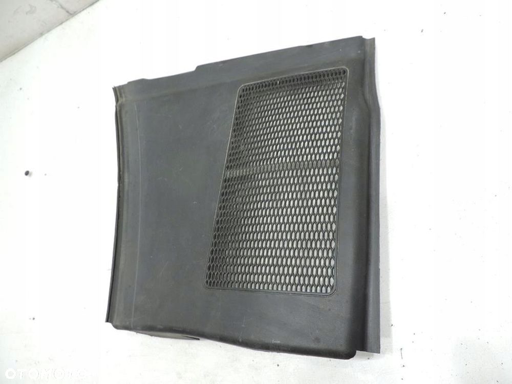 OSŁONA PODSZYBIA FILTRA KABINOWEGO AUDI A4 B7 - 2