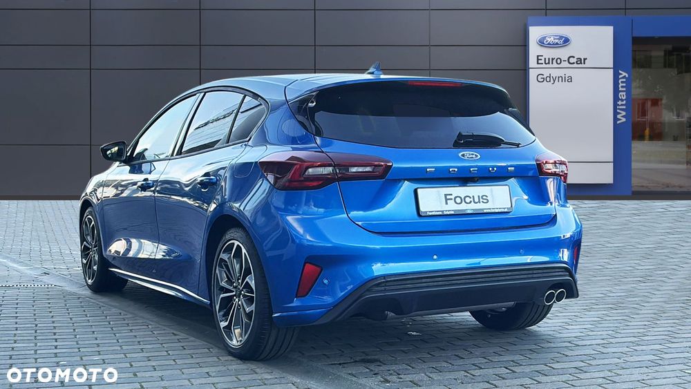 Ford Focus 1.0 EcoBoost Hybrid ST-LINE X - 4