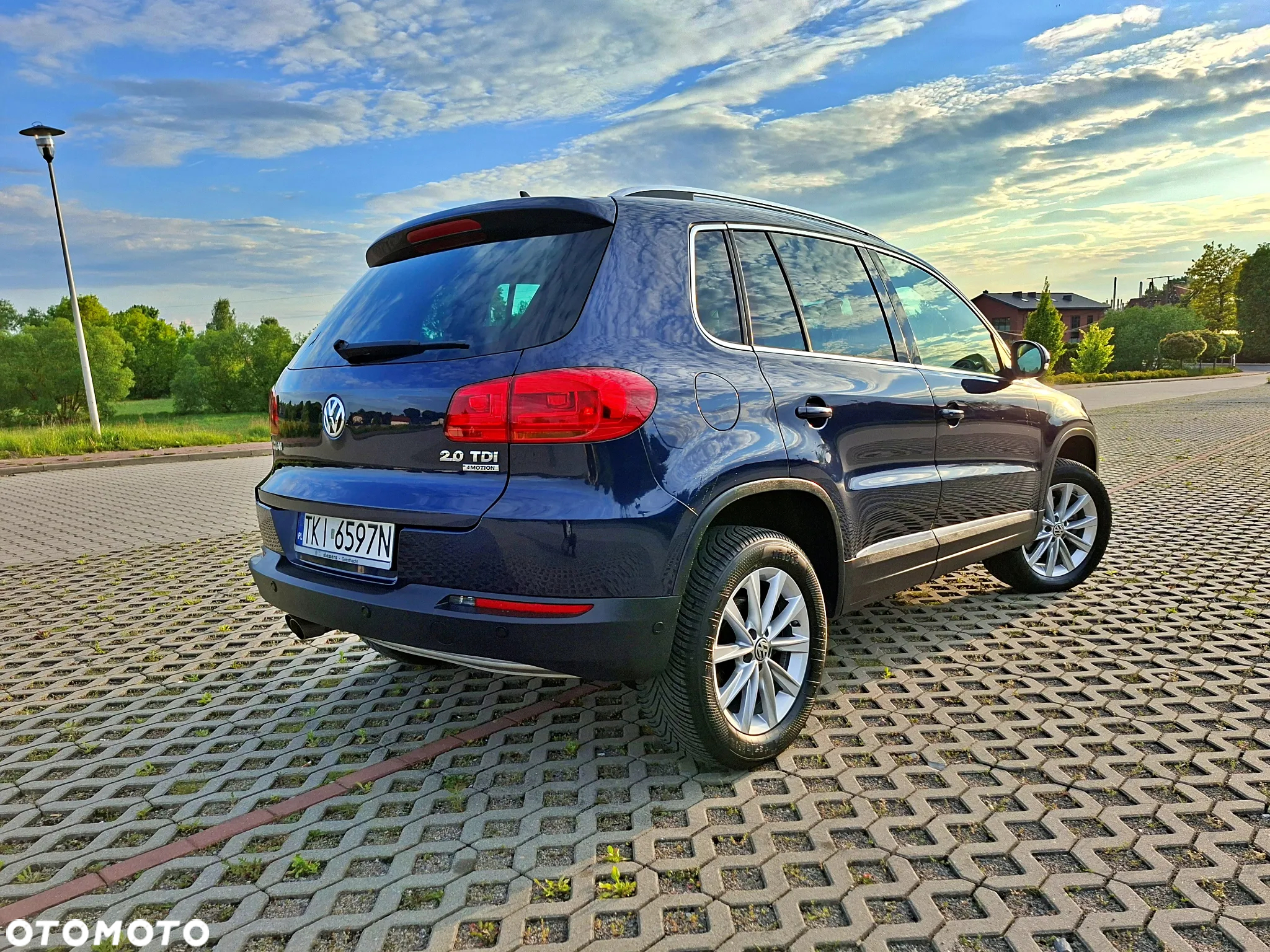 Volkswagen Tiguan 2.0 TDI 4Mot Track DSG - 4