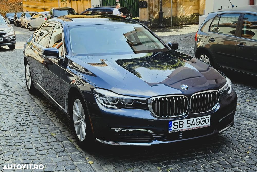 BMW Seria 7 740Li - 3