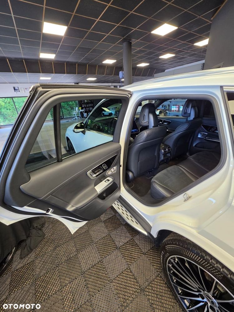 Mercedes-Benz GLC 300 mHEV 4-Matic AMG Line - 16