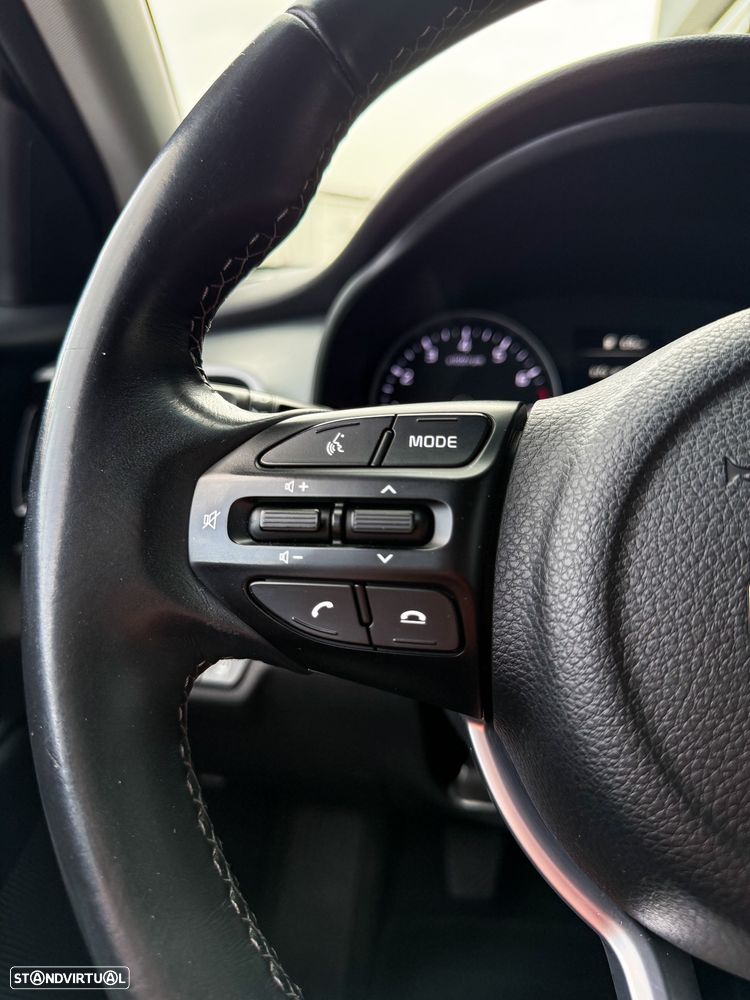 Kia Stonic 1.0 T-GDI Wave - 23