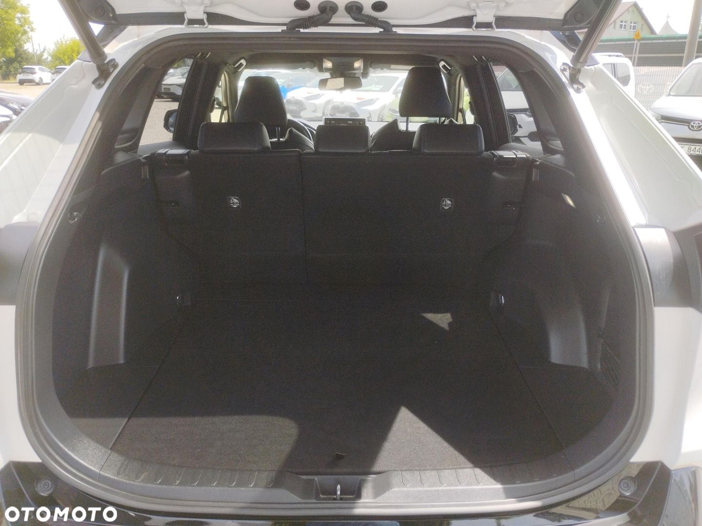 Toyota RAV4 - 26