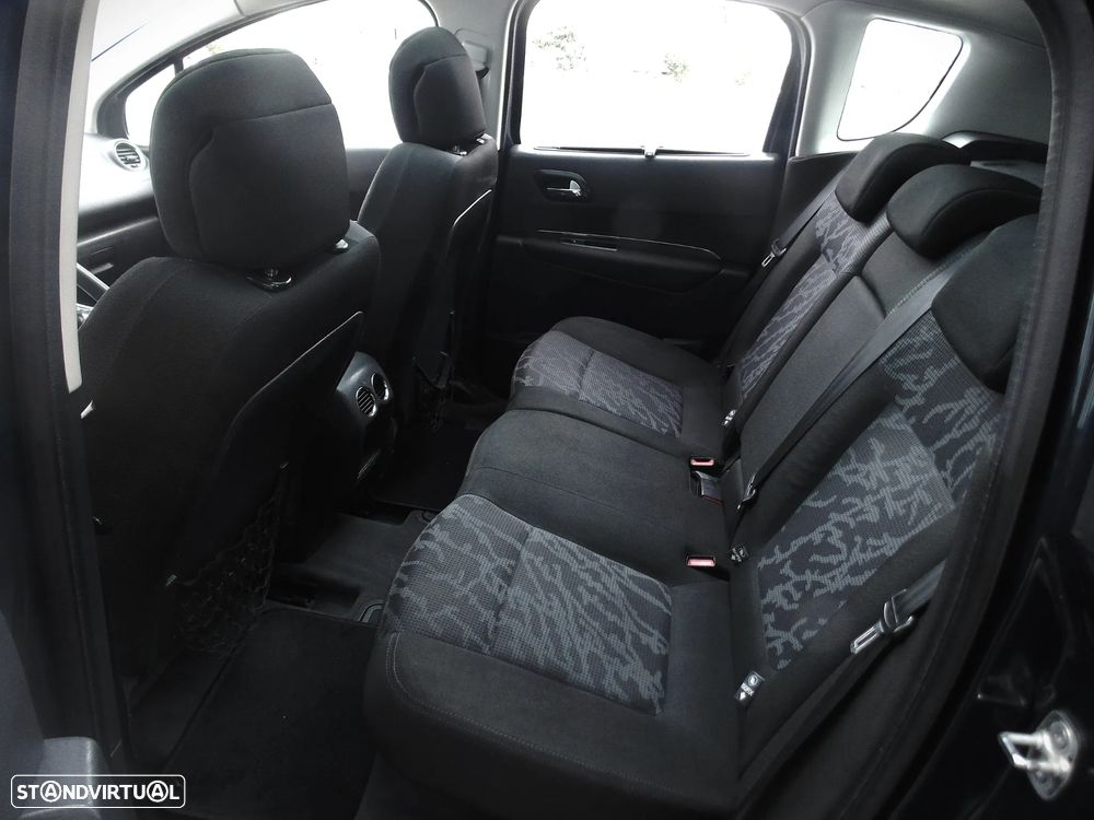 Peugeot 3008 1.6 HDi Sport - 47