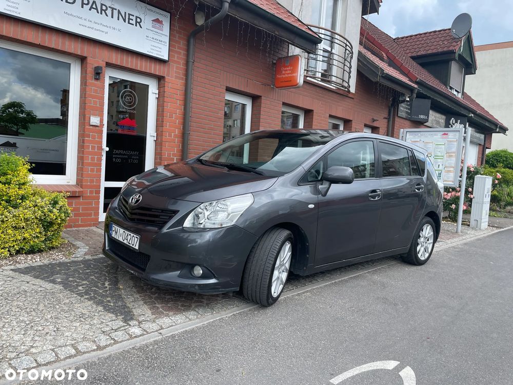 Toyota Corolla Verso 2.0 D-4D Sol - 4
