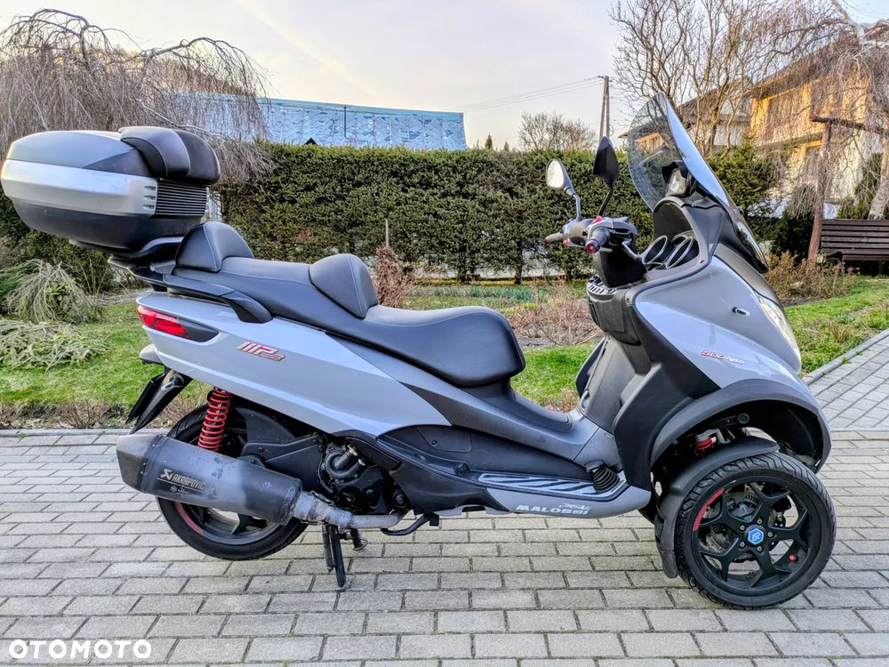 Piaggio MP-3 - 6