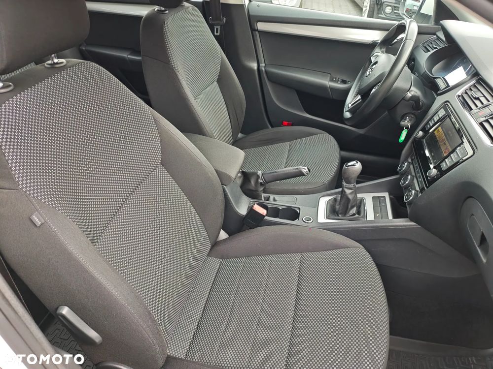 Skoda Octavia 1.6 TDI Style - 12