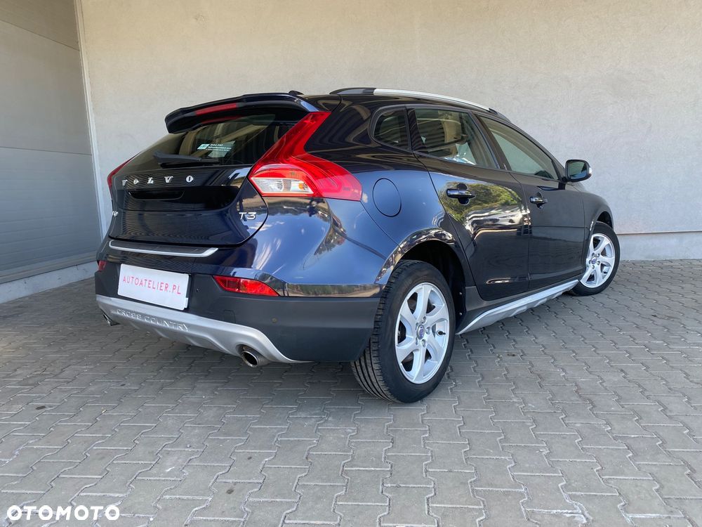 Volvo V40 Cross Country T3 Drive-E Base - 14