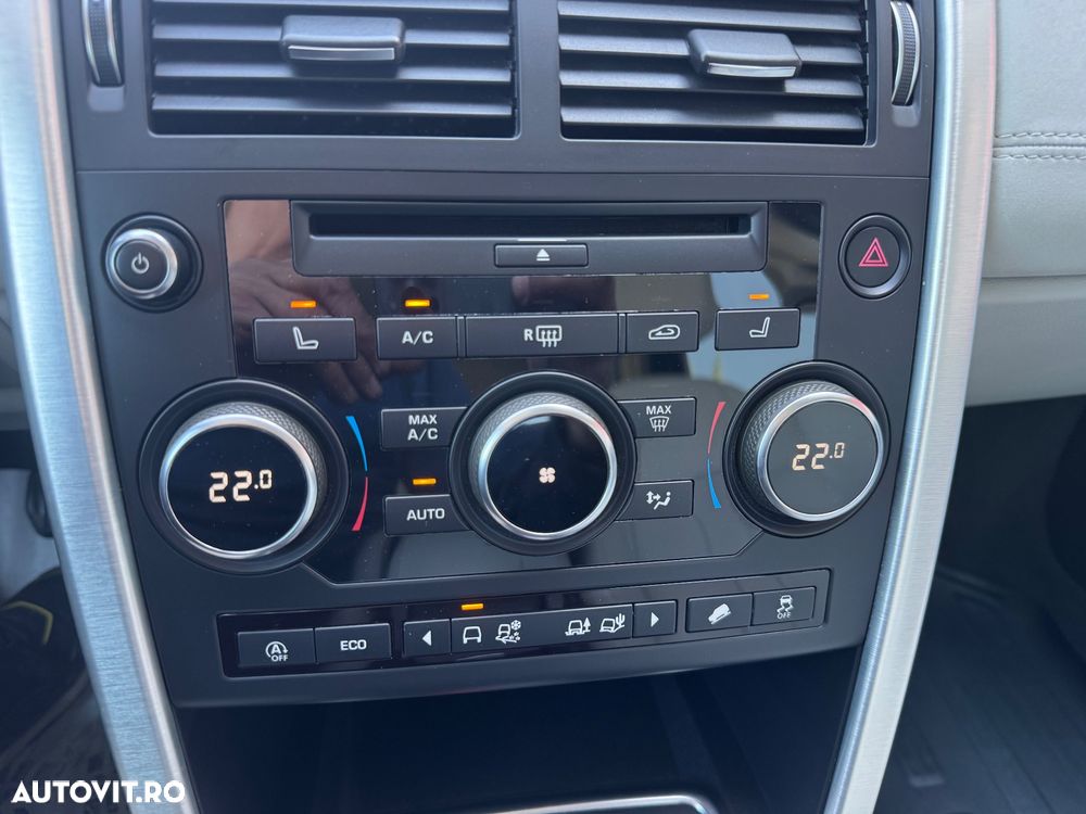 Land Rover Discovery Sport 2.0 l TD4 HSE Luxury Aut. - 32