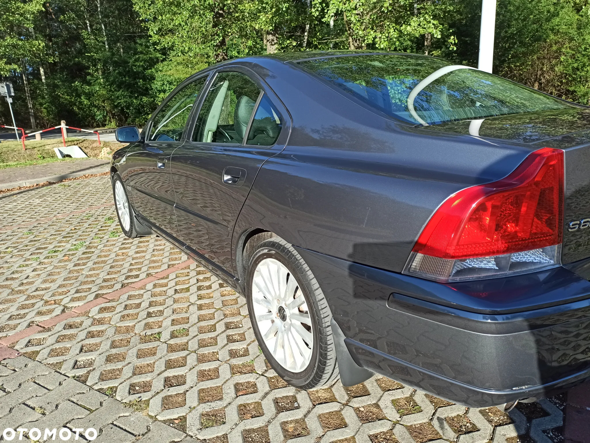 Volvo S60 2.4 T5 Momentum - 9
