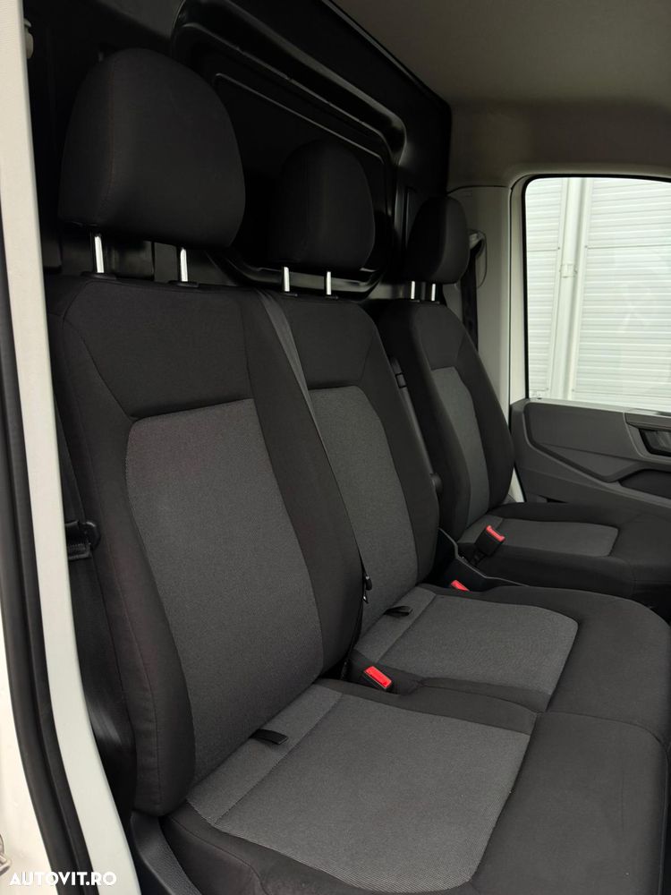 Volkswagen Crafter - 26