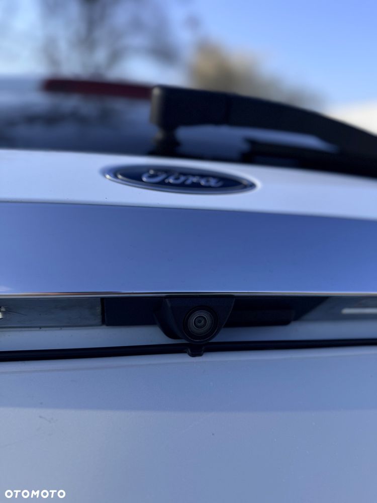 Ford S-Max 2.0 EcoBlue Titanium - 28