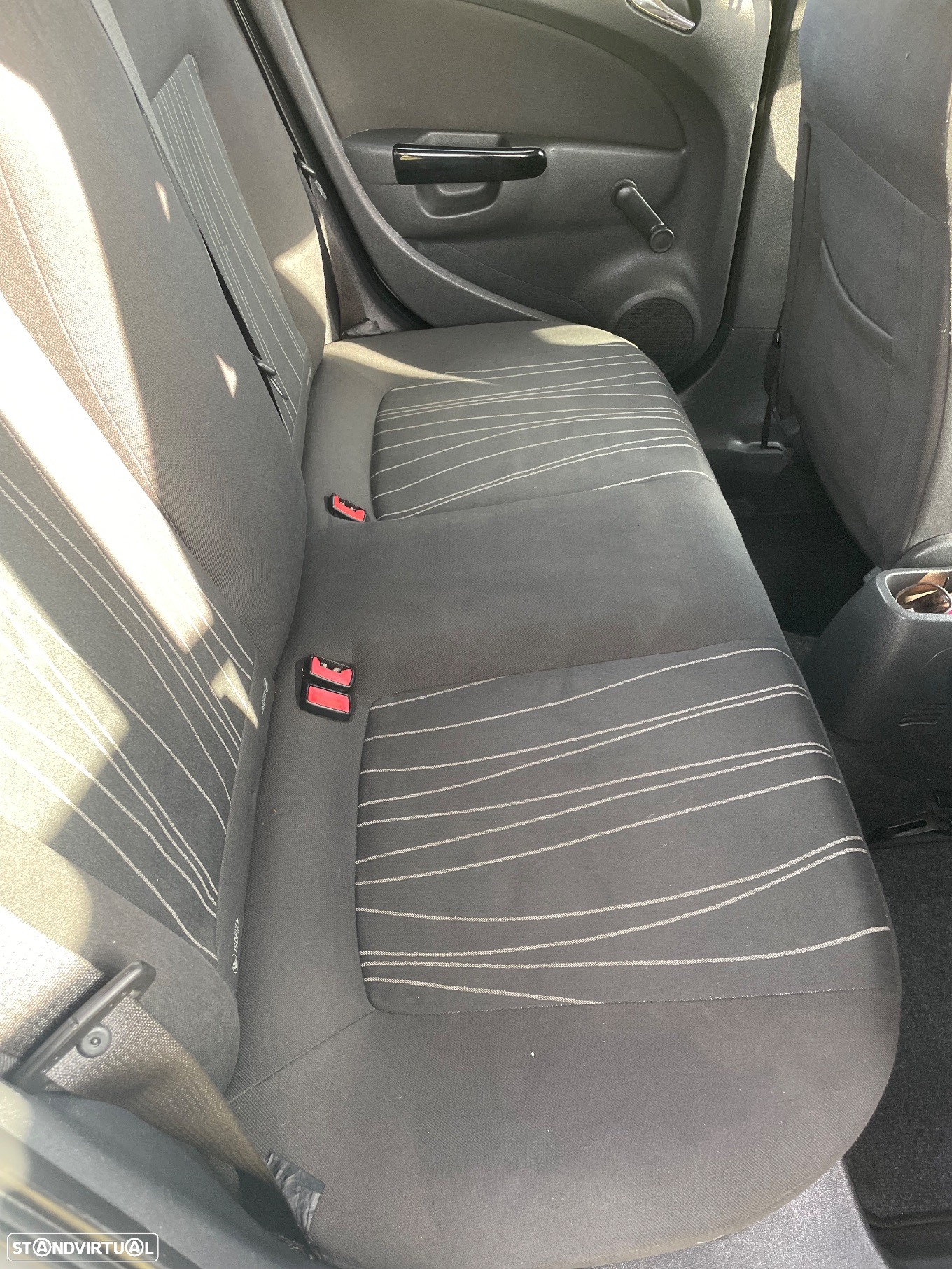 Opel Corsa 1.3 CDTi Enjoy EcoFLEX - 11