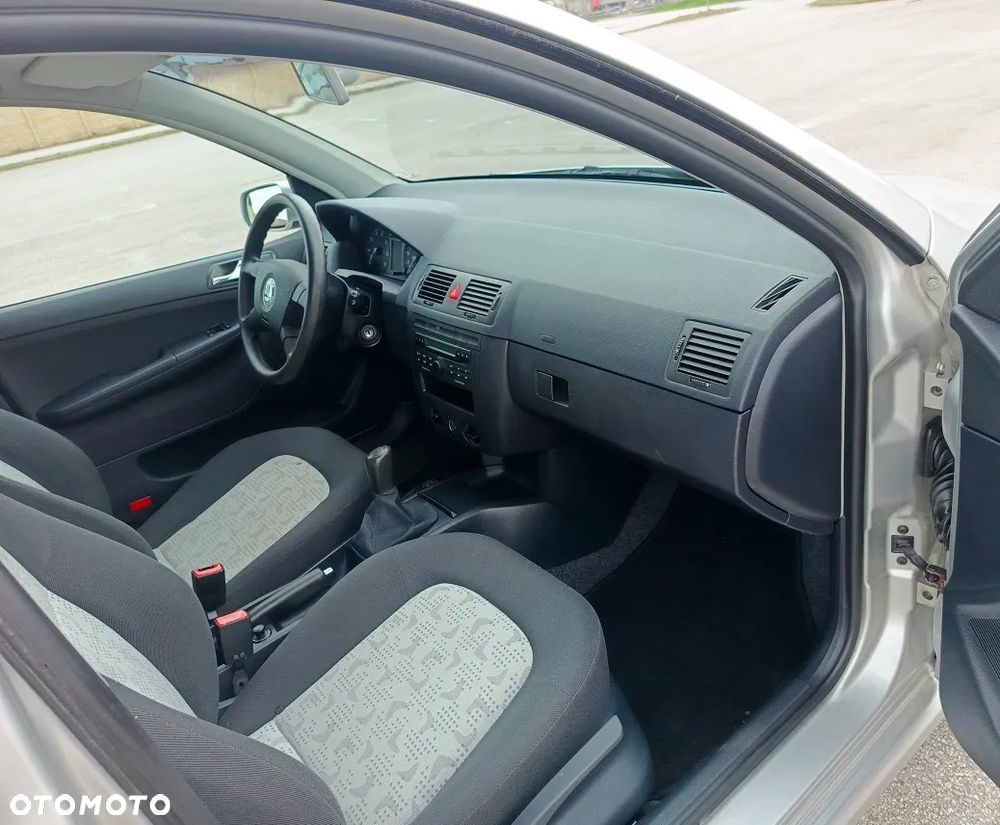 Skoda Fabia 1.4 16V Combi Elegance - 14