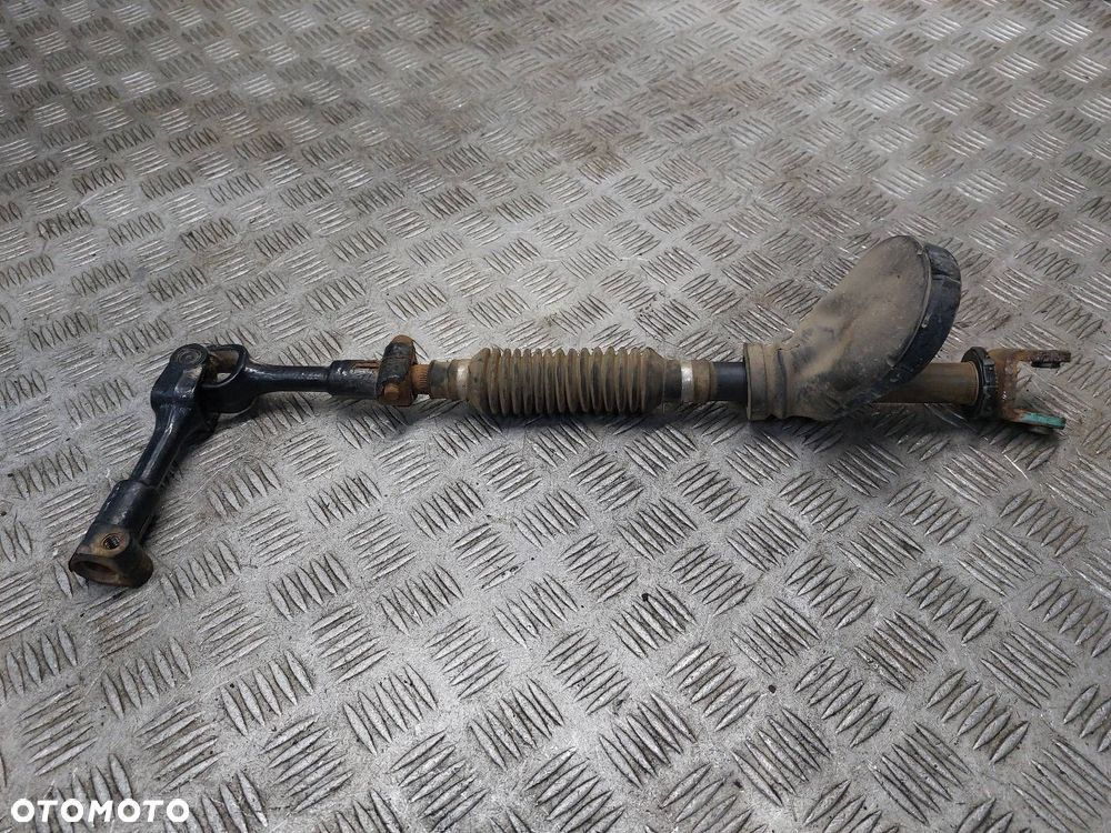 KRZYŻAK KOLUMNY KIEROWNICZEJ RAM 1500 I LIFT 13- - 4